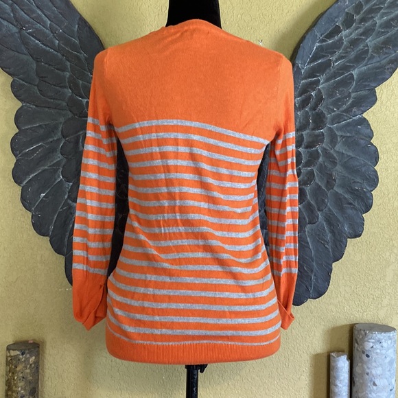 Gap Striped Pullover Sweater - Picture 6 of 8